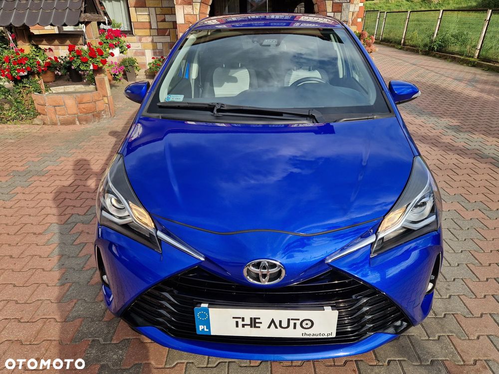 Toyota Yaris 1.5 Premium CVT - 28