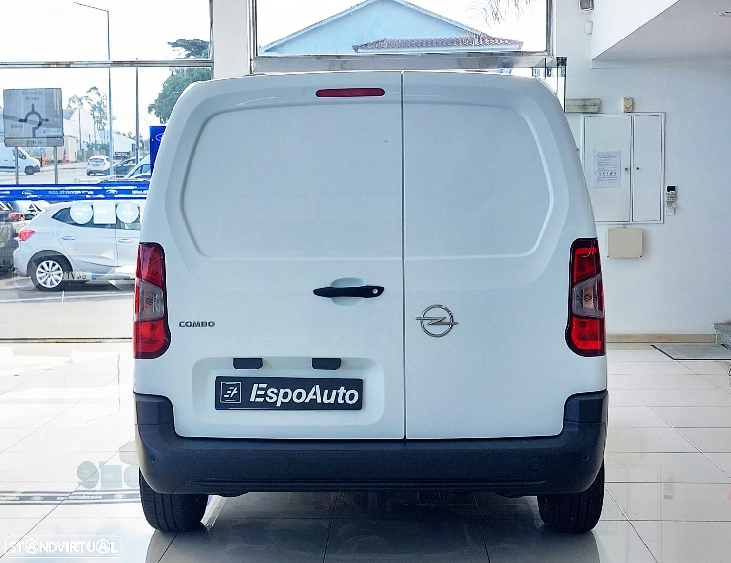 Opel Combo 1.5 CDTI L1H1Enjoy  - IVA Dedutível - 6