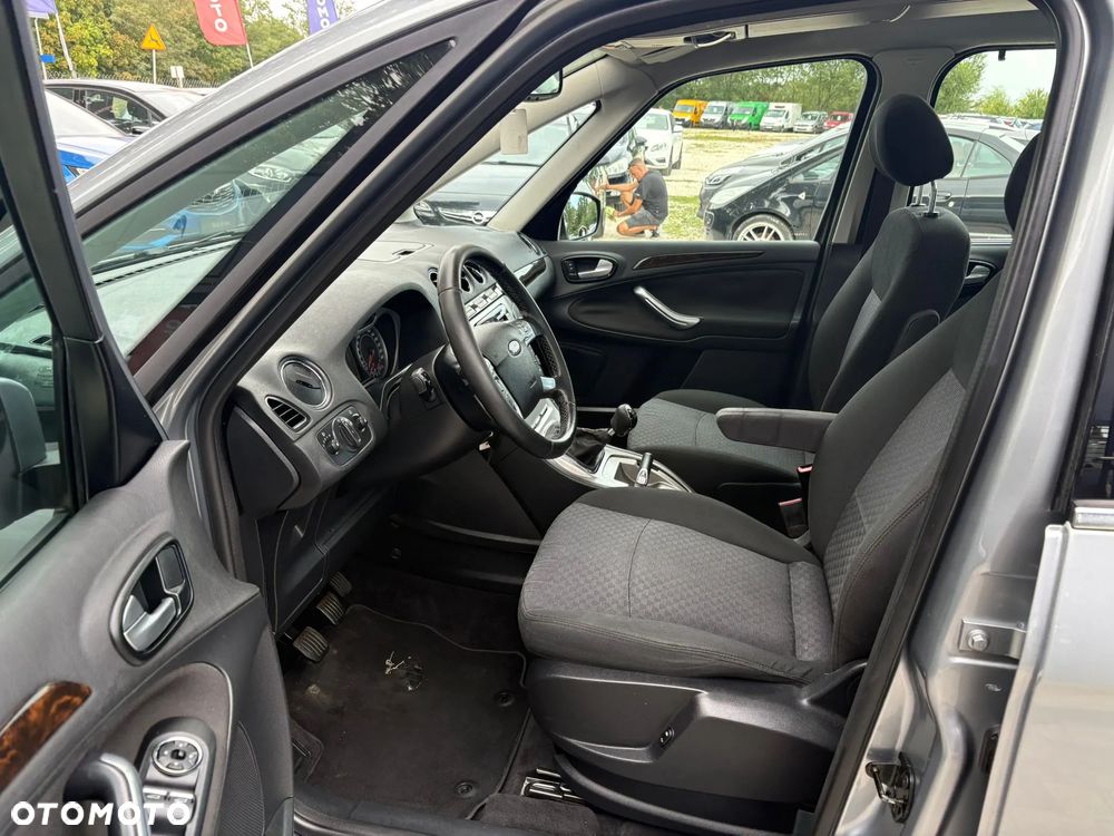 Ford Galaxy 2.0 Titanium - 21