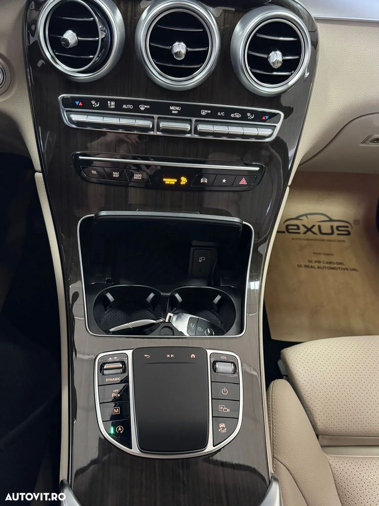 Mercedes-Benz GLC 220 d 4Matic 9G-TRONIC Exclusive - 35