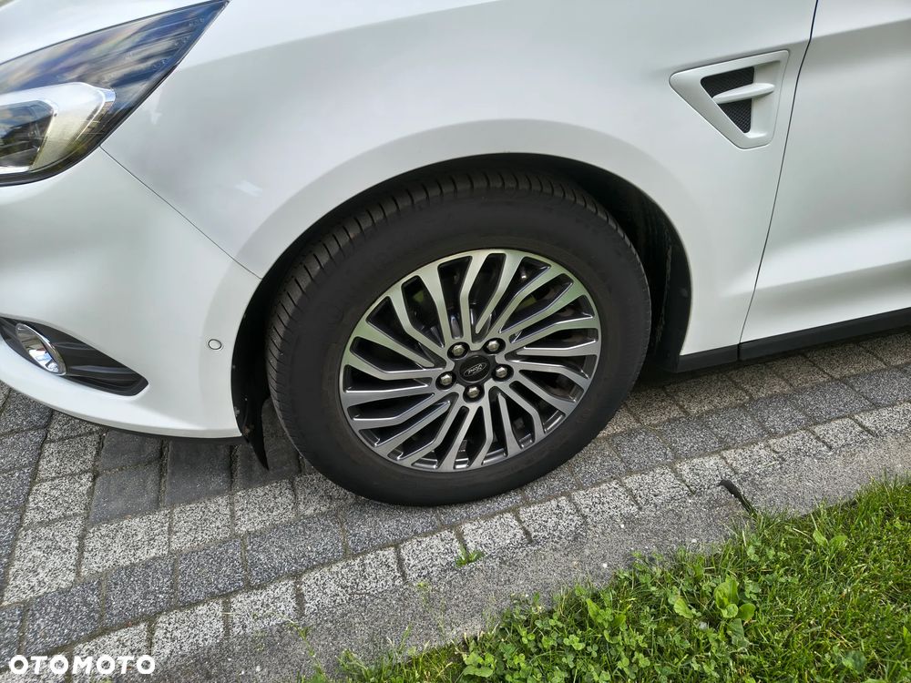 Ford S-Max 2.0 TDCi Titanium PowerShift - 4
