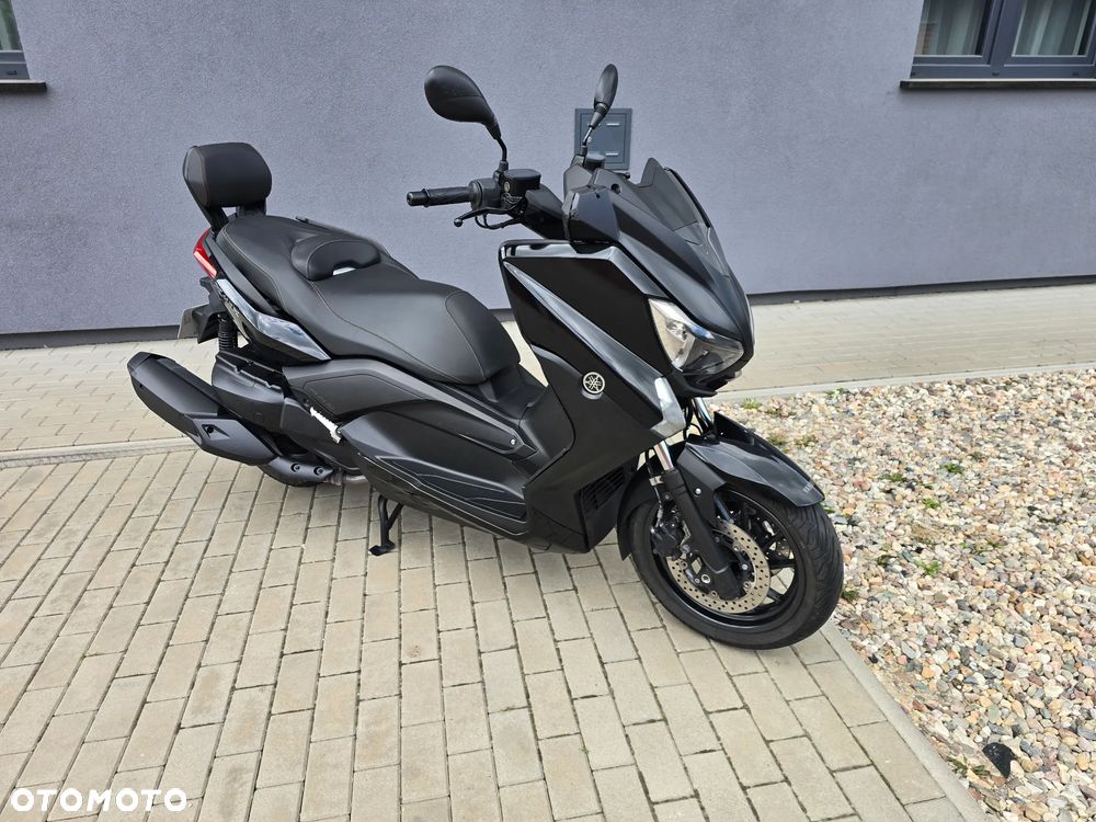 Yamaha X-max - 4