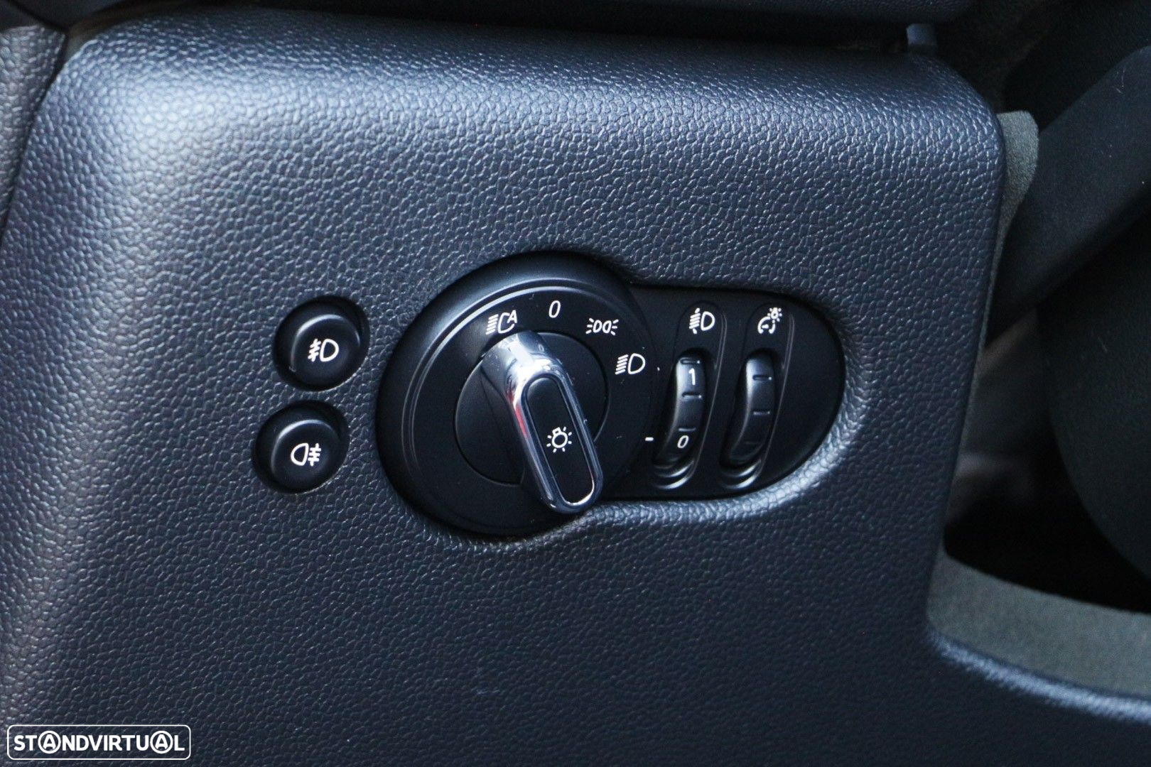MINI Cabrio Cooper Premium First JCW Auto - 27