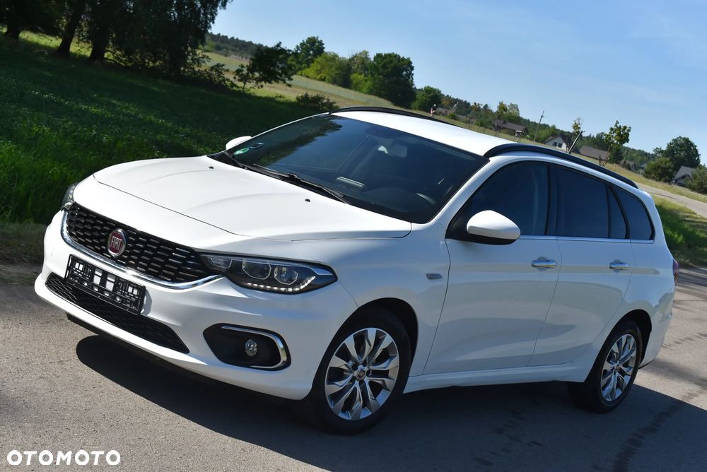 Fiat Tipo 1.4 T-Jet Lounge - 2