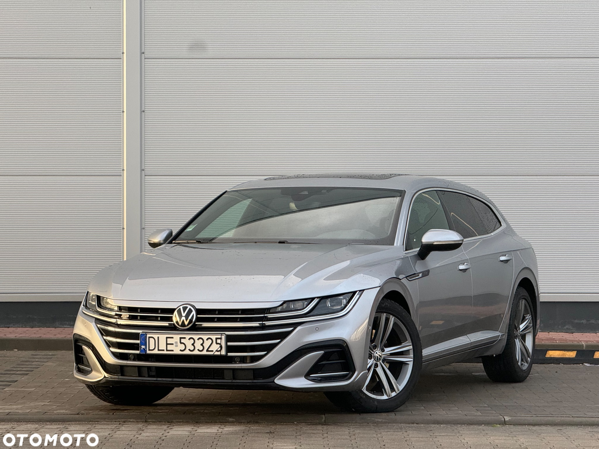 Volkswagen Arteon 2.0 TDI SCR R-Line DSG - 33