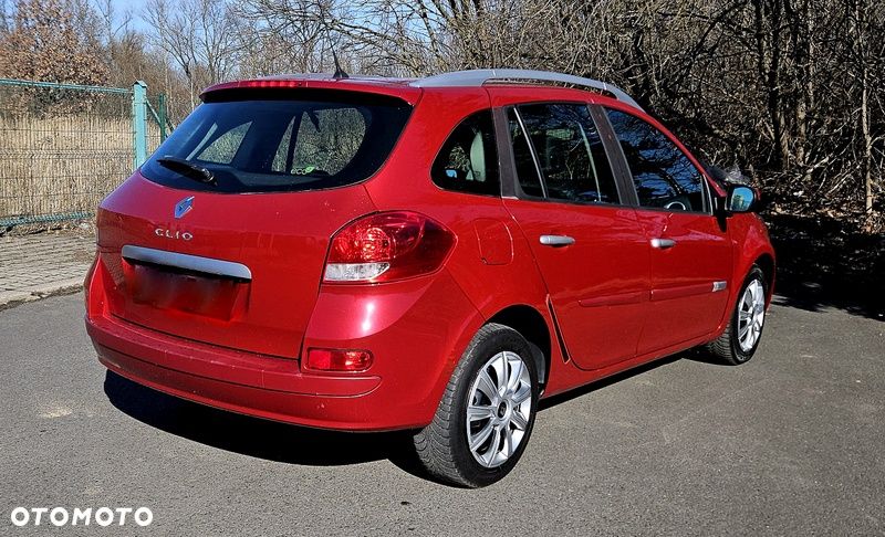 Renault Clio 1.2 TCE Alize - 9