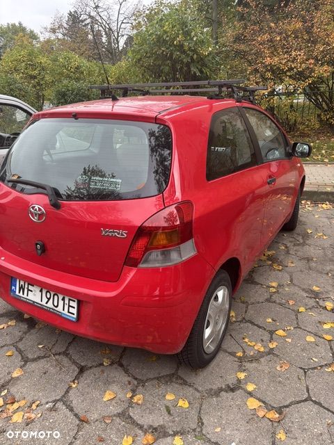 Toyota Yaris - 8