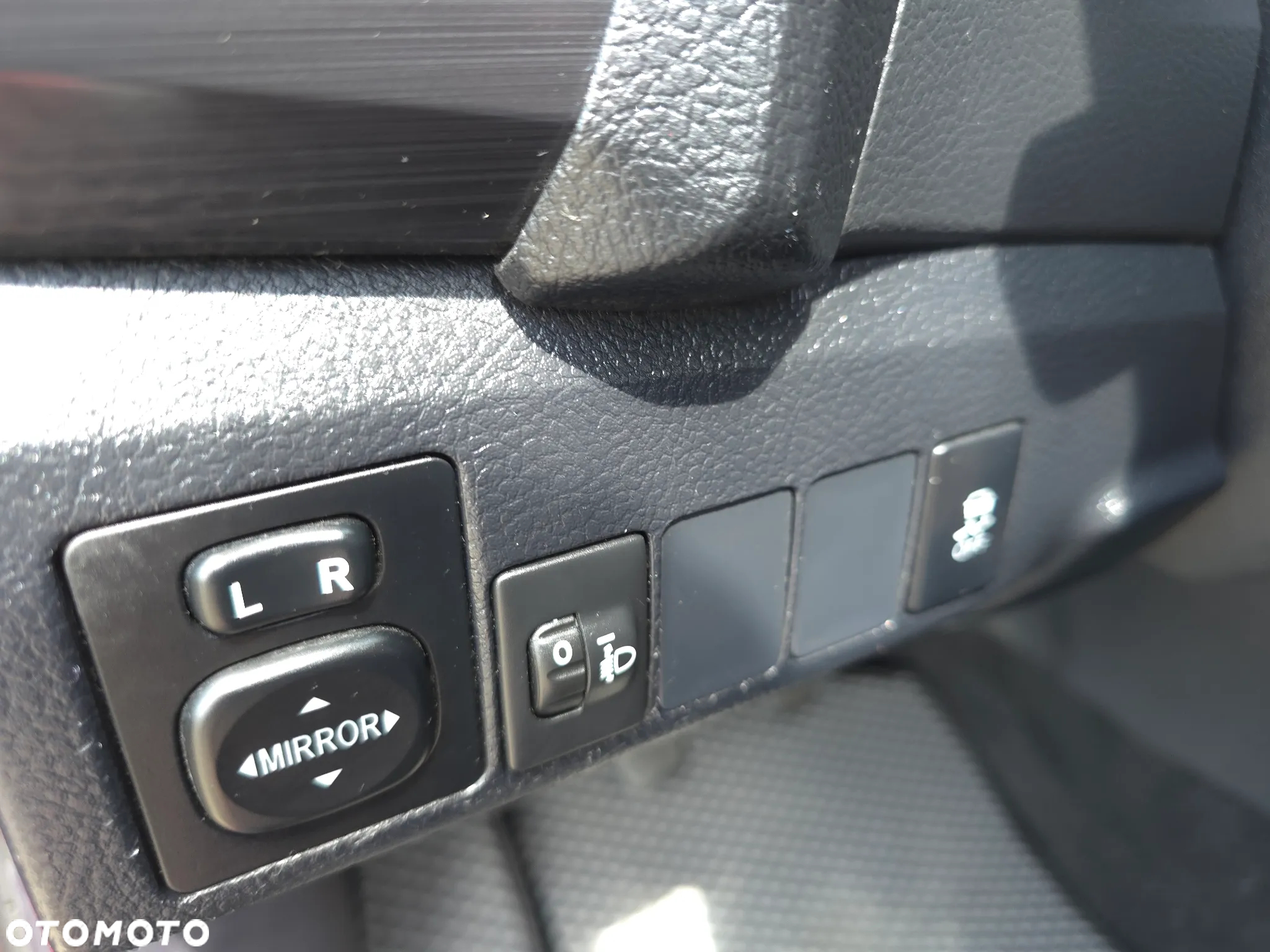 Toyota Auris 1.33 VVT-i Business Edition - 20