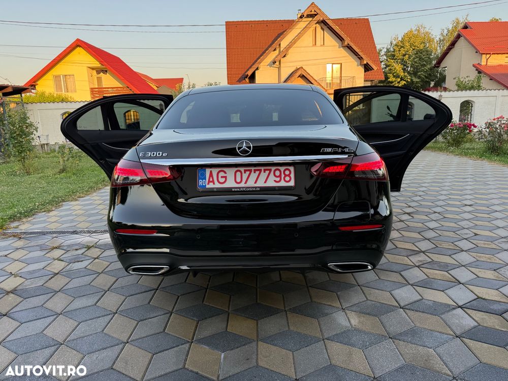 Mercedes-Benz E - 10