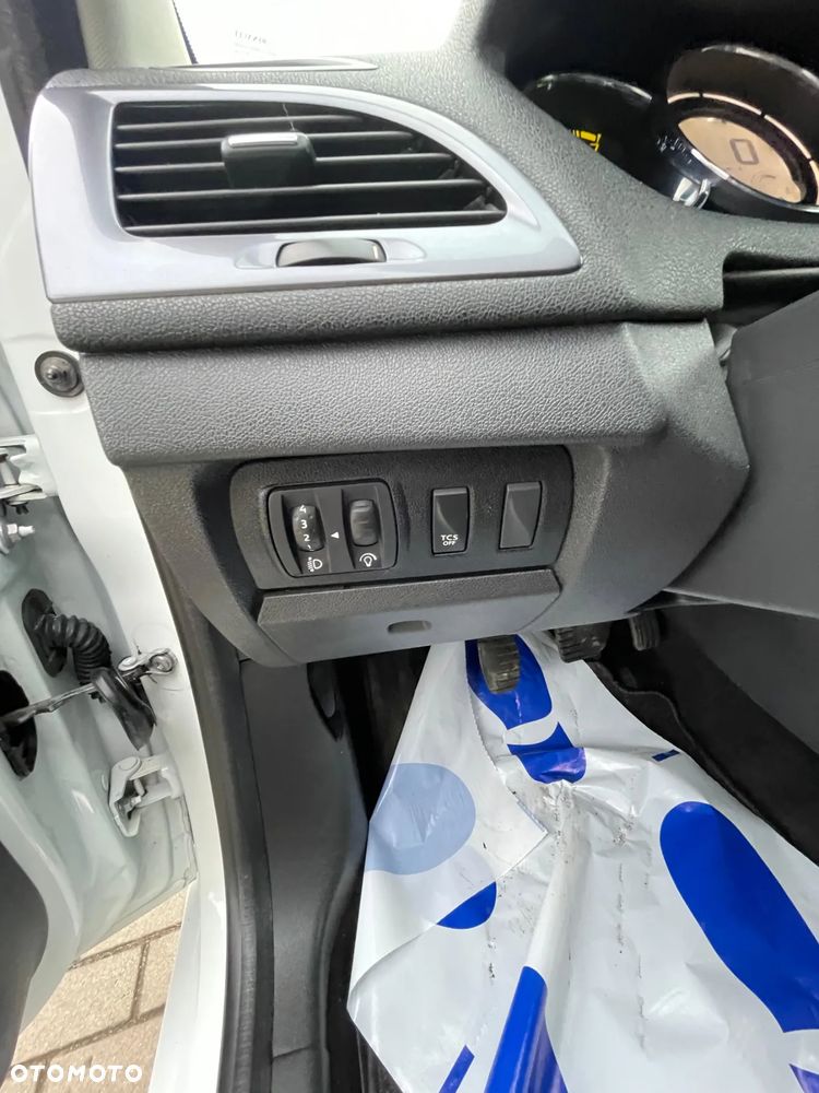 Renault Megane 1.6 16V 110 LIMITED - 18