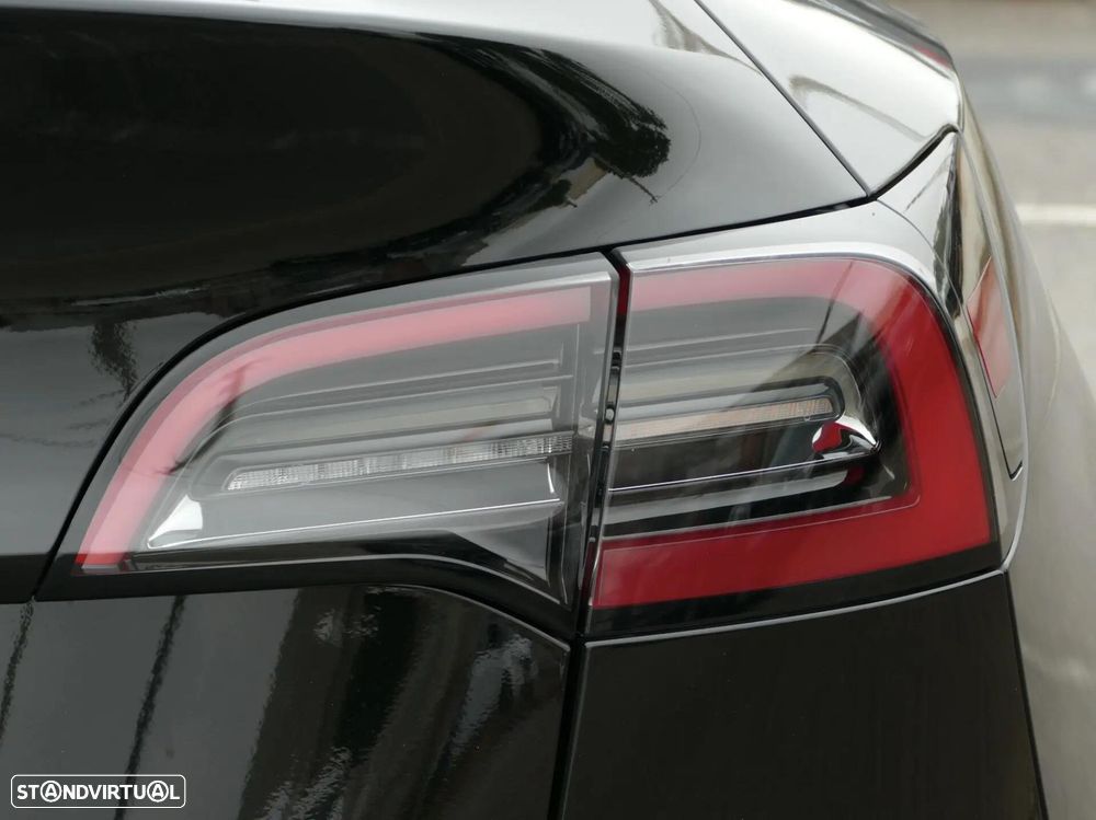 Tesla Model Y Tração Traseira - 12