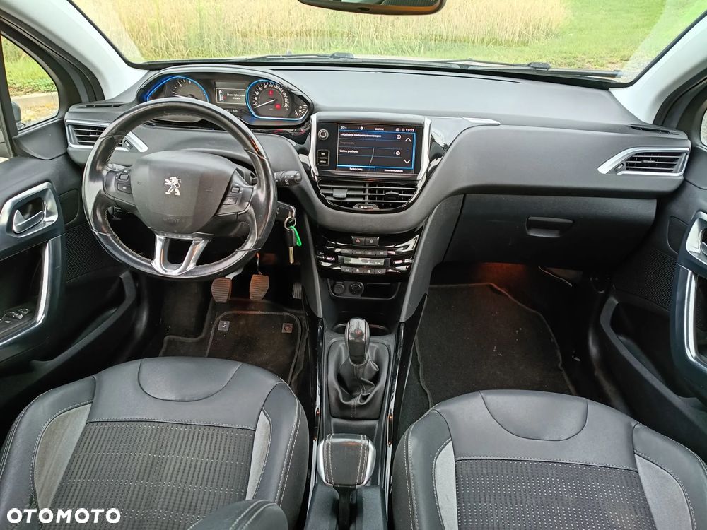 Peugeot 2008 - 6