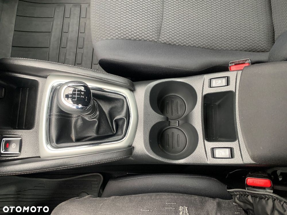 Nissan Qashqai - 21