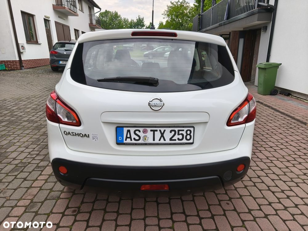 Nissan Qashqai 1.6 acenta - 11