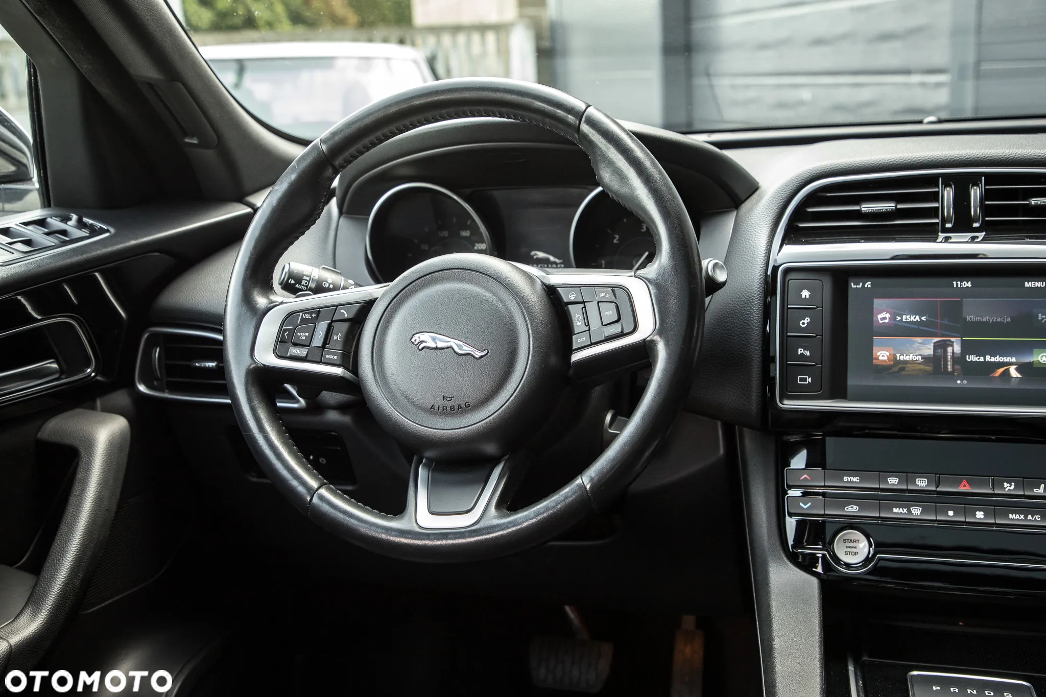 Jaguar F-Pace 2.0 i4D AWD Prestige - 30