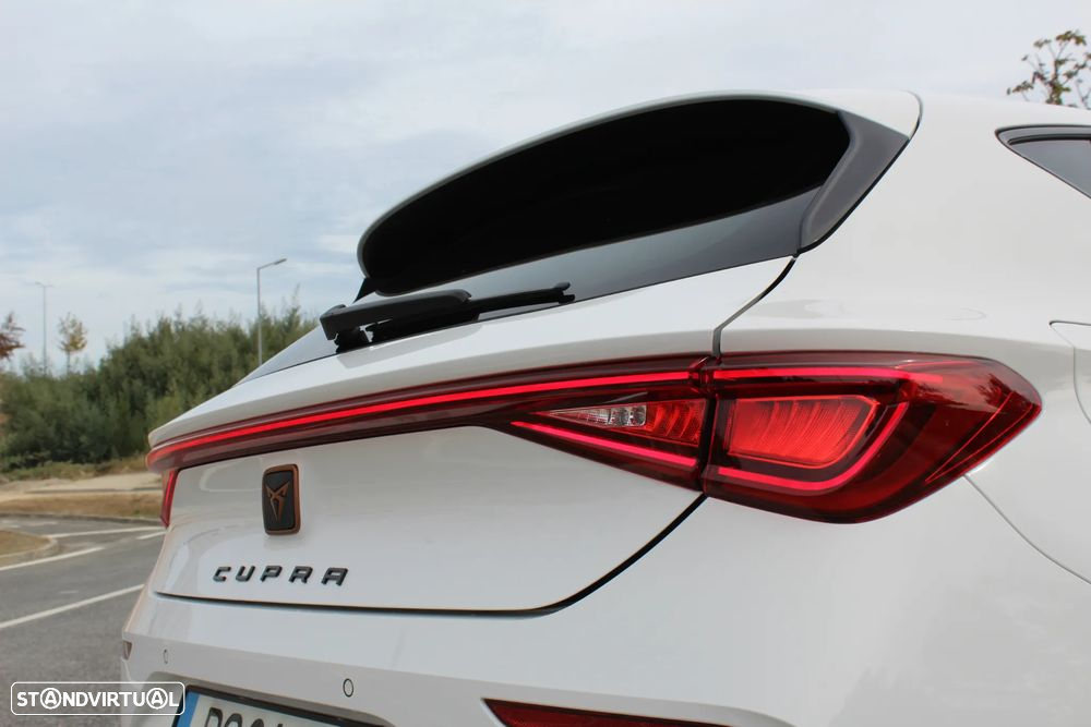 Cupra Leon 1.4 e-Hybrid (180 kW System) - 26
