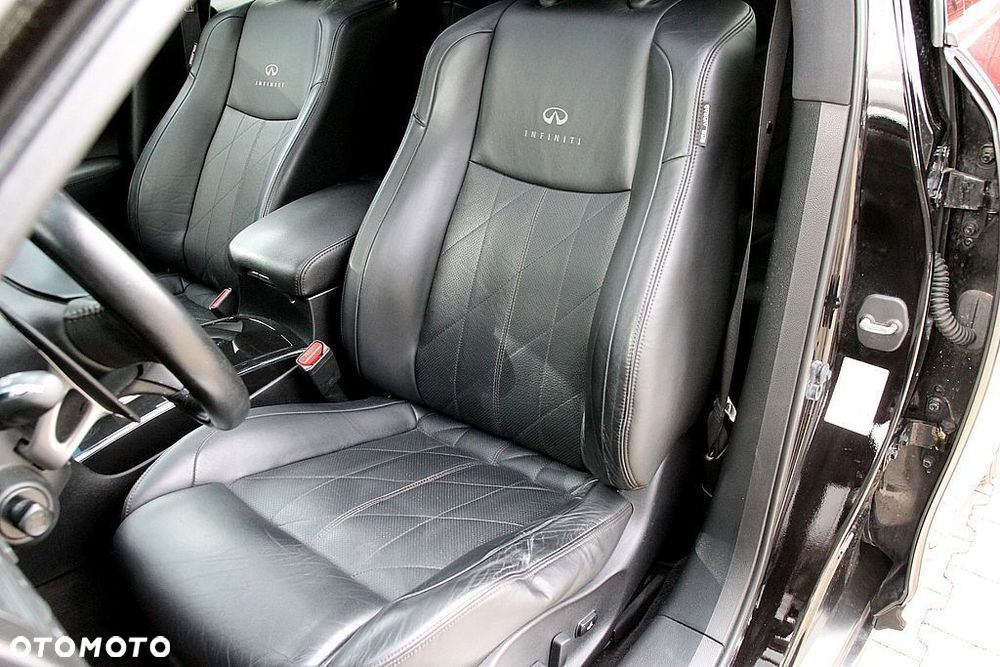 Infiniti FX FX37 S - 26