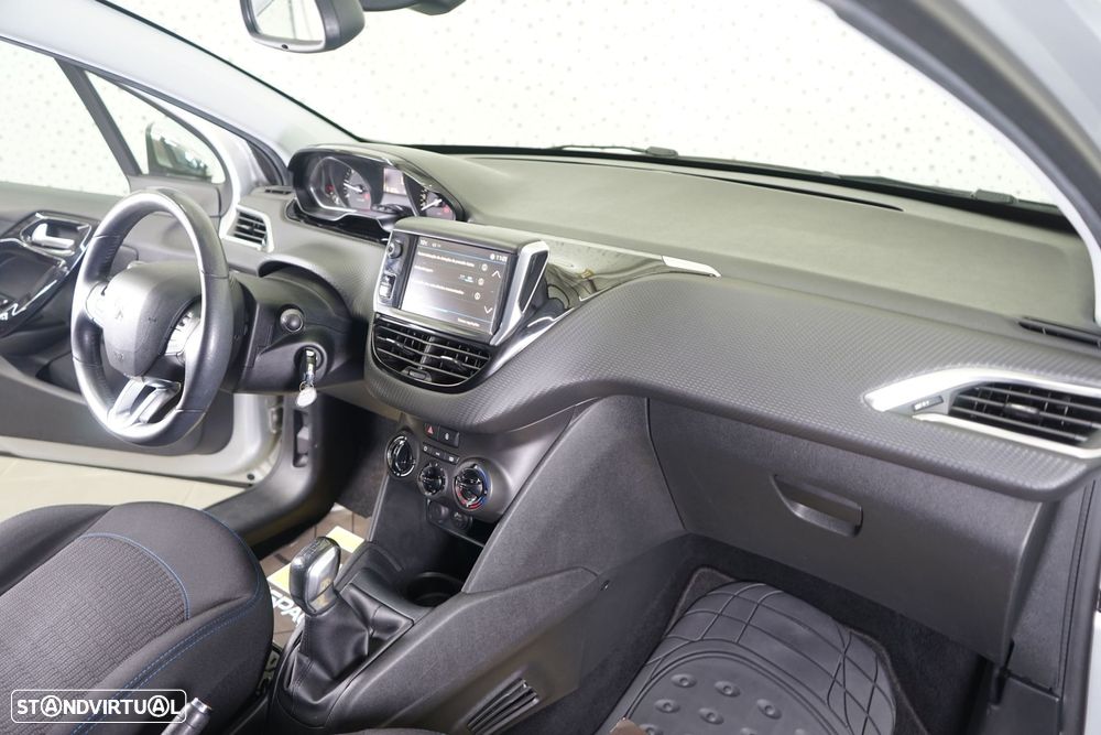 Peugeot 208 1.6 BlueHDi Active - 17