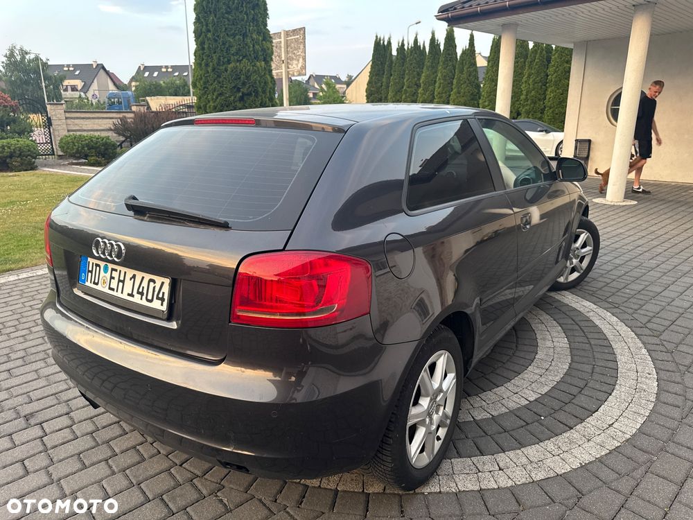 Audi A3 3-drzwiowe 1.8 TFSI Attraction S tronic - 6