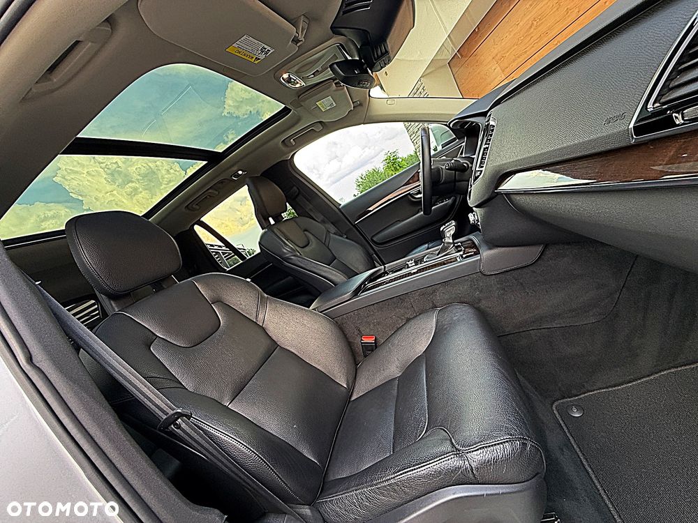 Volvo XC 90 T6 AWD Geartronic Momentum - 13