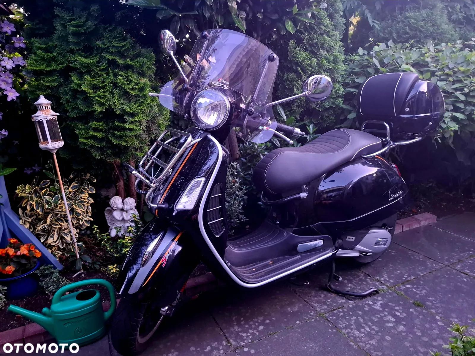 Vespa GTS - 1