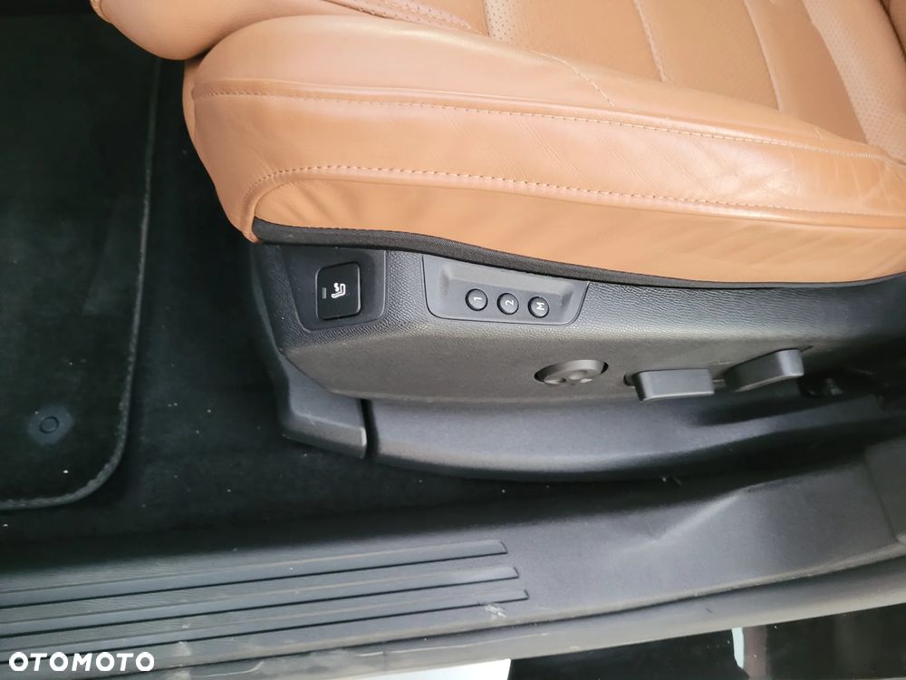 DS Automobiles DS 7 Crossback - 15