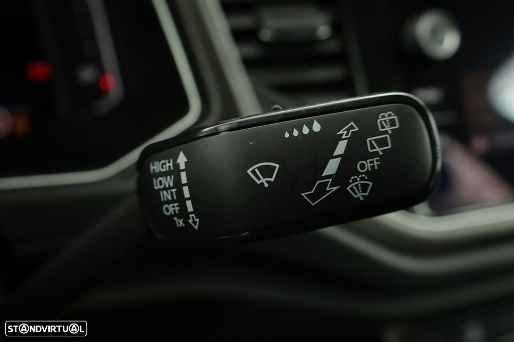 VW T-Roc 1.0 TSI - 18