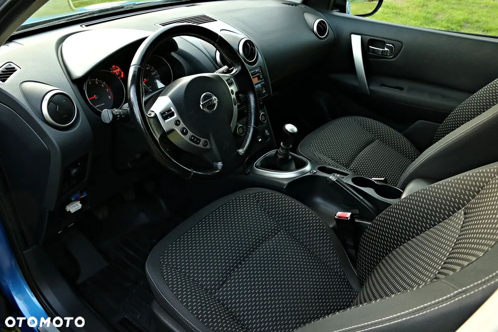 Nissan Qashqai - 22