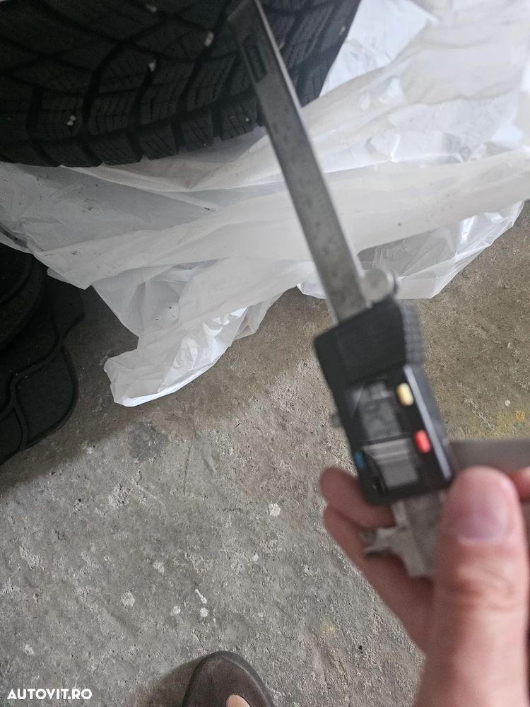 Jante Lexus cu Anvelope Goodyear Ultragrip 225 50 R18 99V XL - 8