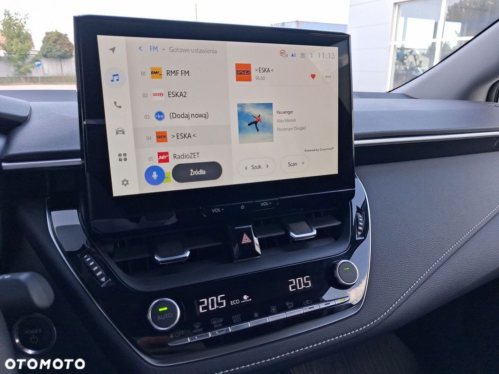 Toyota Corolla 1.8 Hybrid Style - 23