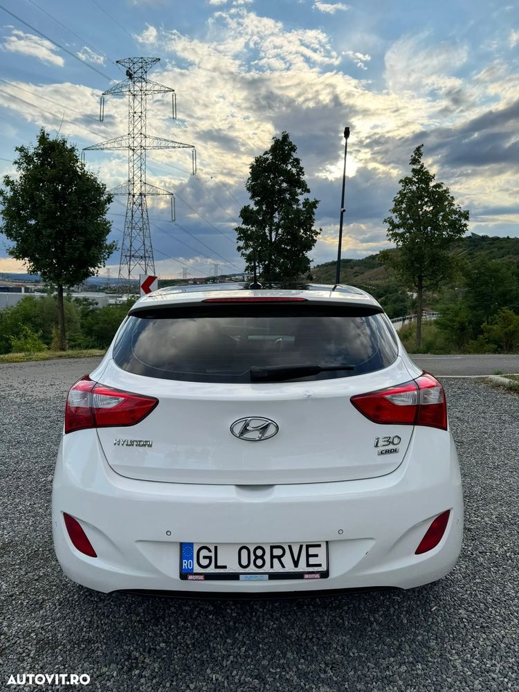 Hyundai i30 1.6 CRDI Comfort+ - 6