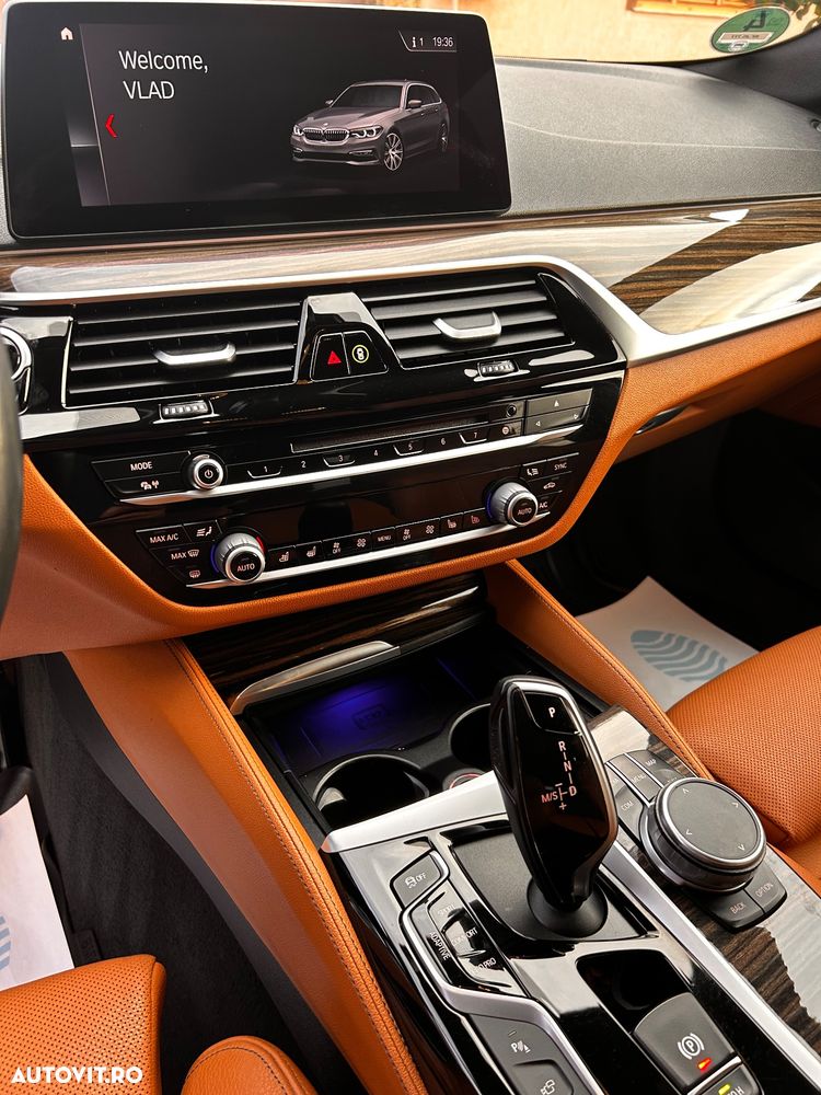 BMW Seria 5 530d xDrive AT - 6