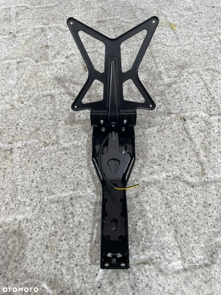 Mocowanie tablicy rejestracyjnej, ogon, Siedzenie kierowcy KTM SUPER DUKE 1290 GT (nr1367) - 5