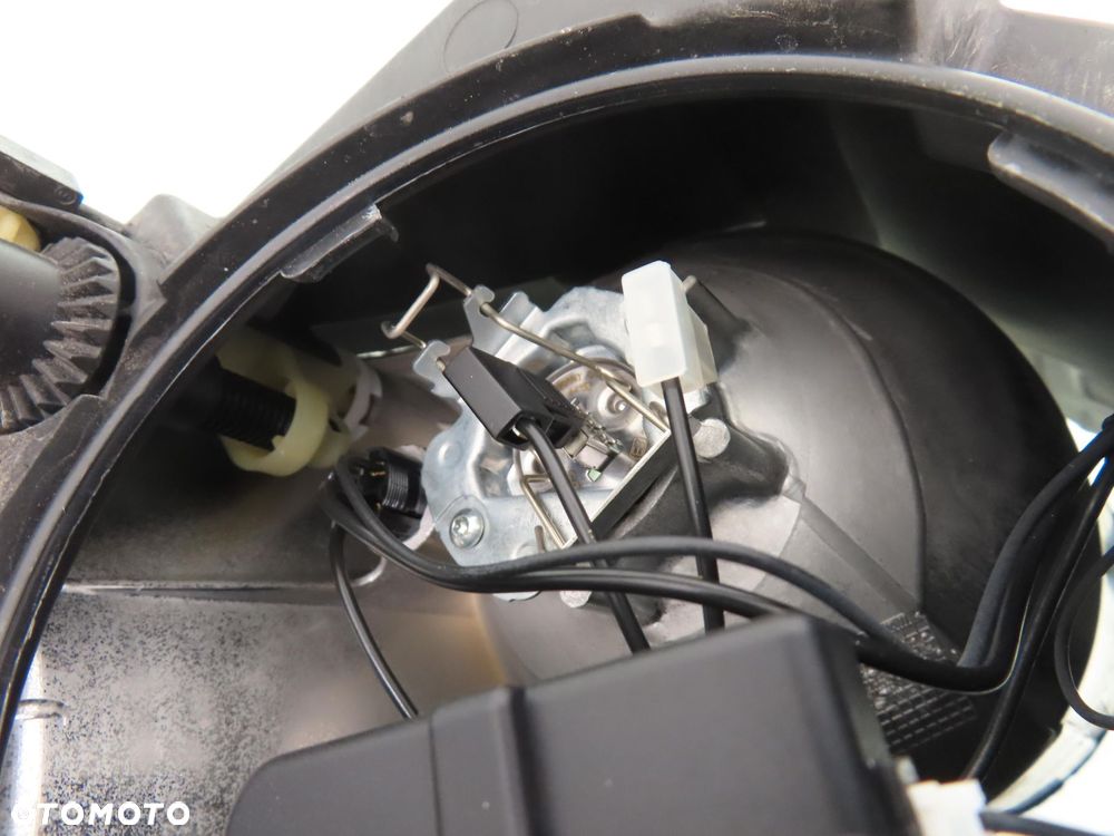 LAMPA LEWA PRZEDNIA VW POLO IV 9N LIFT 89311996 6Q1941007AT - 4