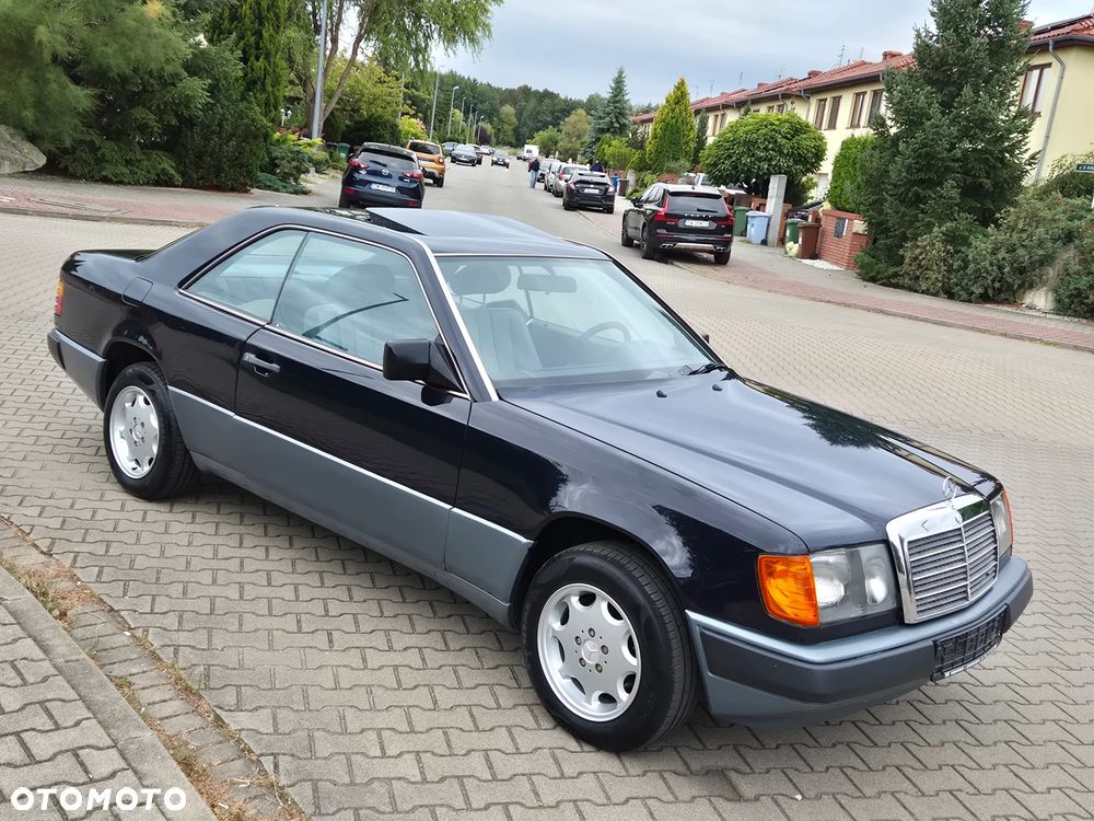 Mercedes-Benz W124 (1984-1993) - 2