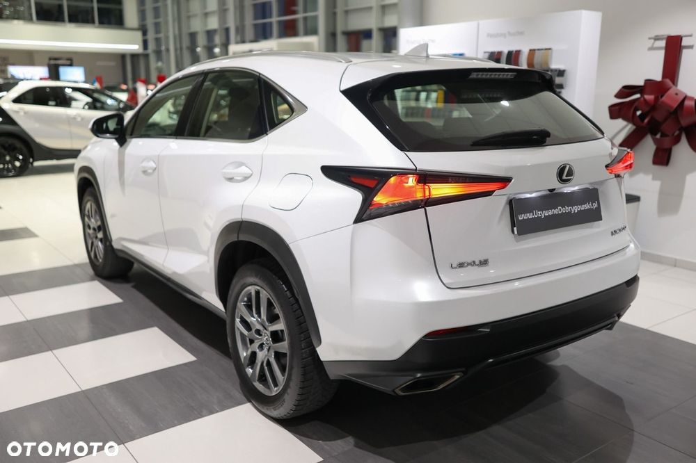 Lexus NX - 4
