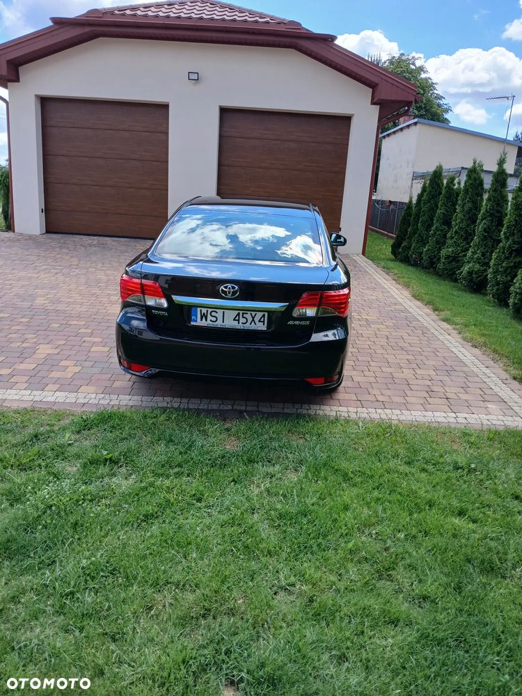 Toyota Avensis 2.0 D-4D Active - 16