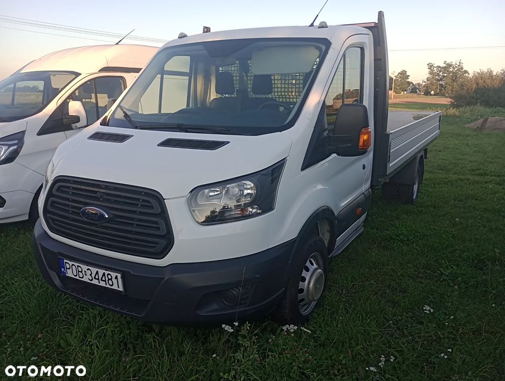 Ford Transit - 1