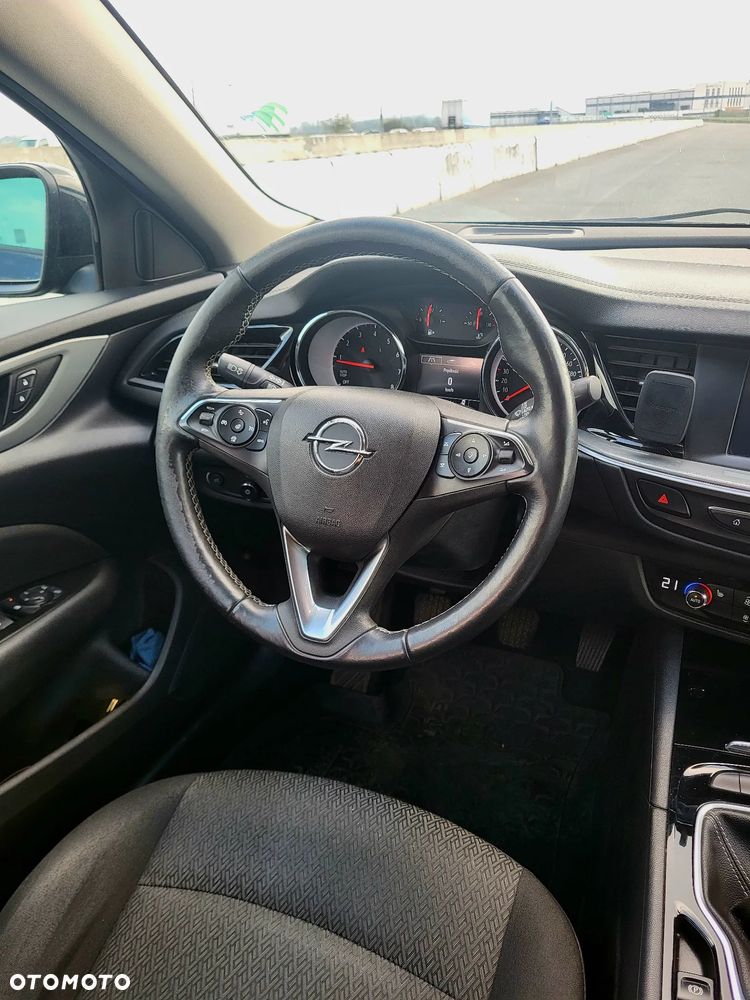 Opel Insignia 1.5 T Innovation S&S Eco - 9