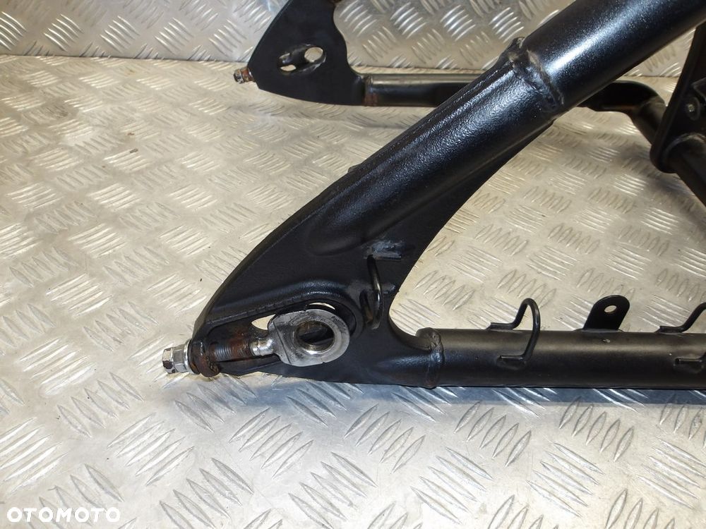 Wahacz koła tył KAWASAKI VN 2000 VULCAN 04-07r   PN. 33001-0032 - 2