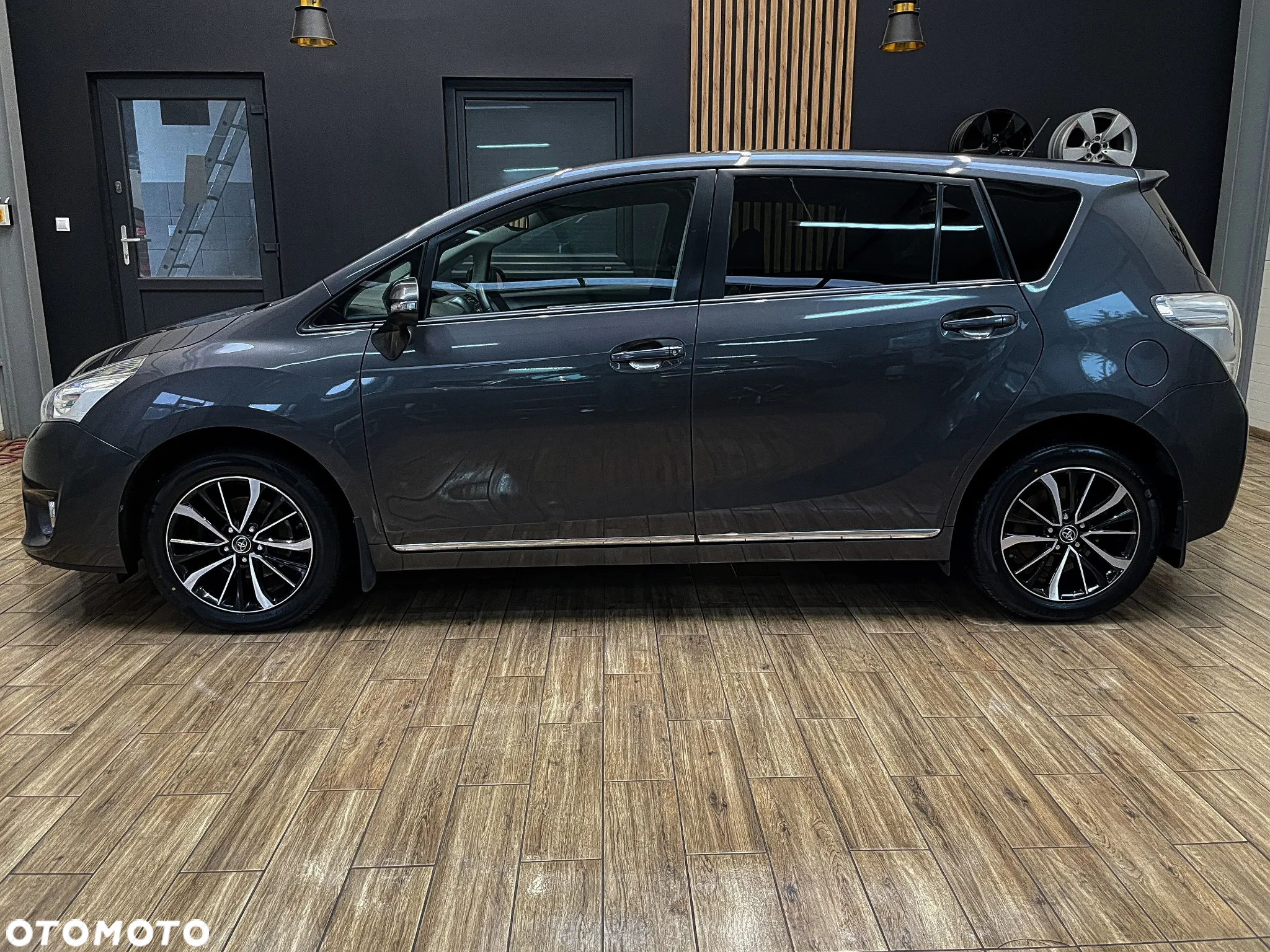 Toyota Verso 1.8 7-Sitzer Comfort - 12