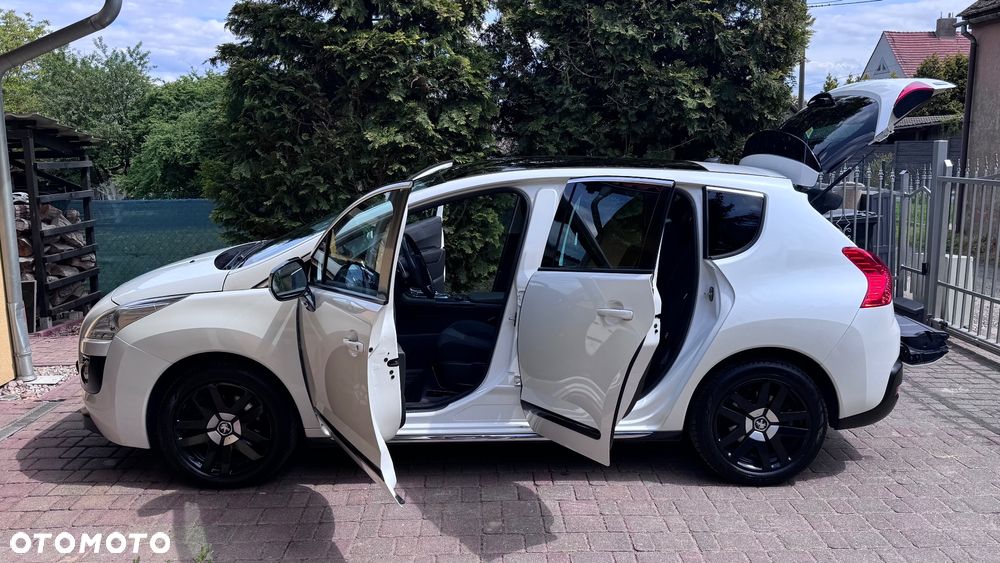 Peugeot 3008 Hybrid4 - 20