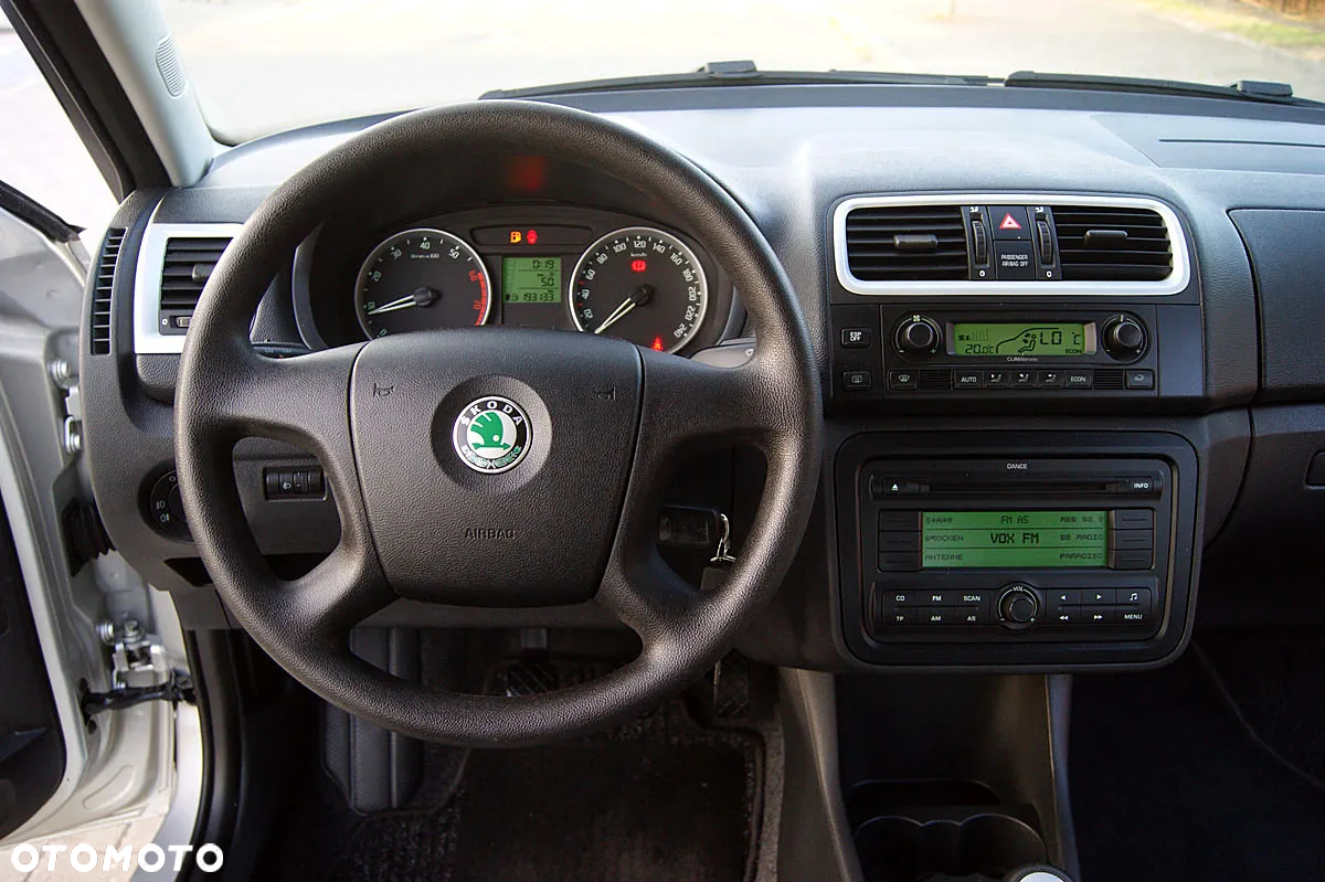Skoda Fabia 1.4 16V Elegance - 28