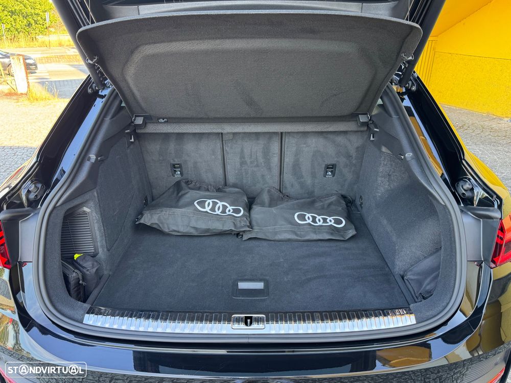 Audi Q3 45 TFSIe S tronic S line - 35