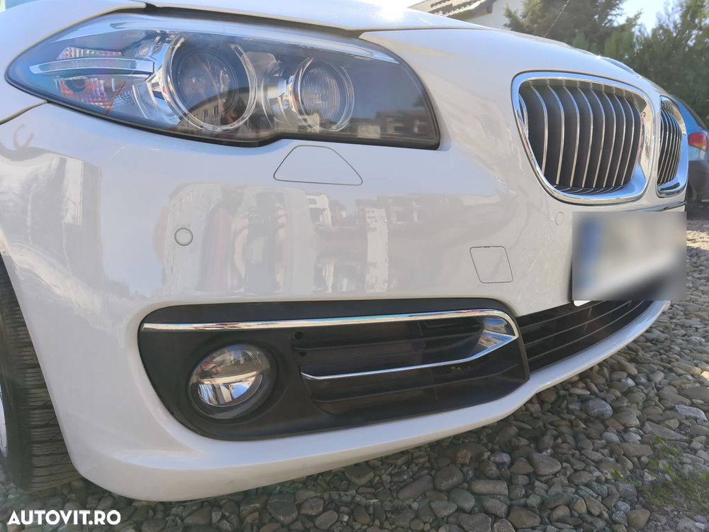 BMW Seria 5 525d xDrive Touring Sport-Aut. Luxury Line - 33