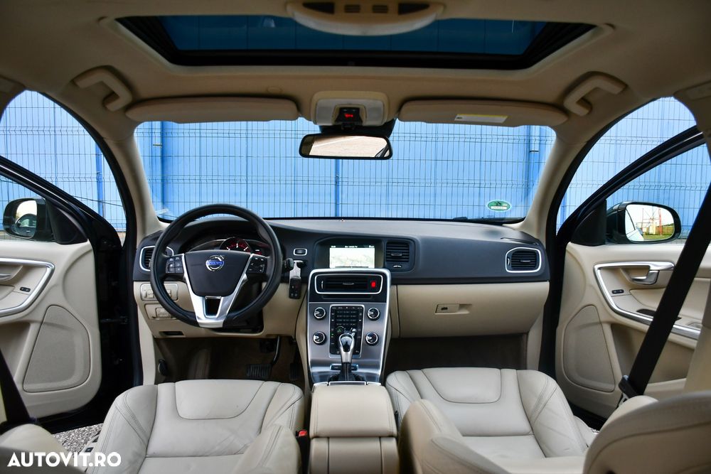 Volvo V60 D6 Plug-In-Hybrid AWD Geartronic Summum - 7