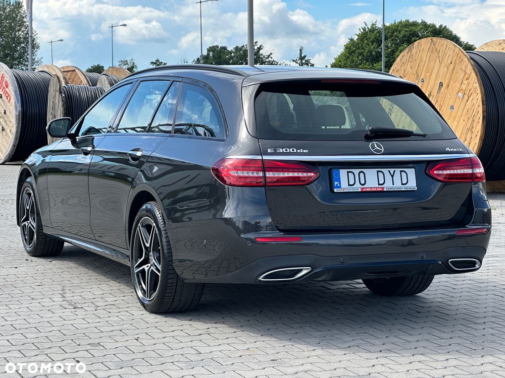 Mercedes-Benz Klasa E 300 de 4Matic 9G-TRONIC AMG Line - 6