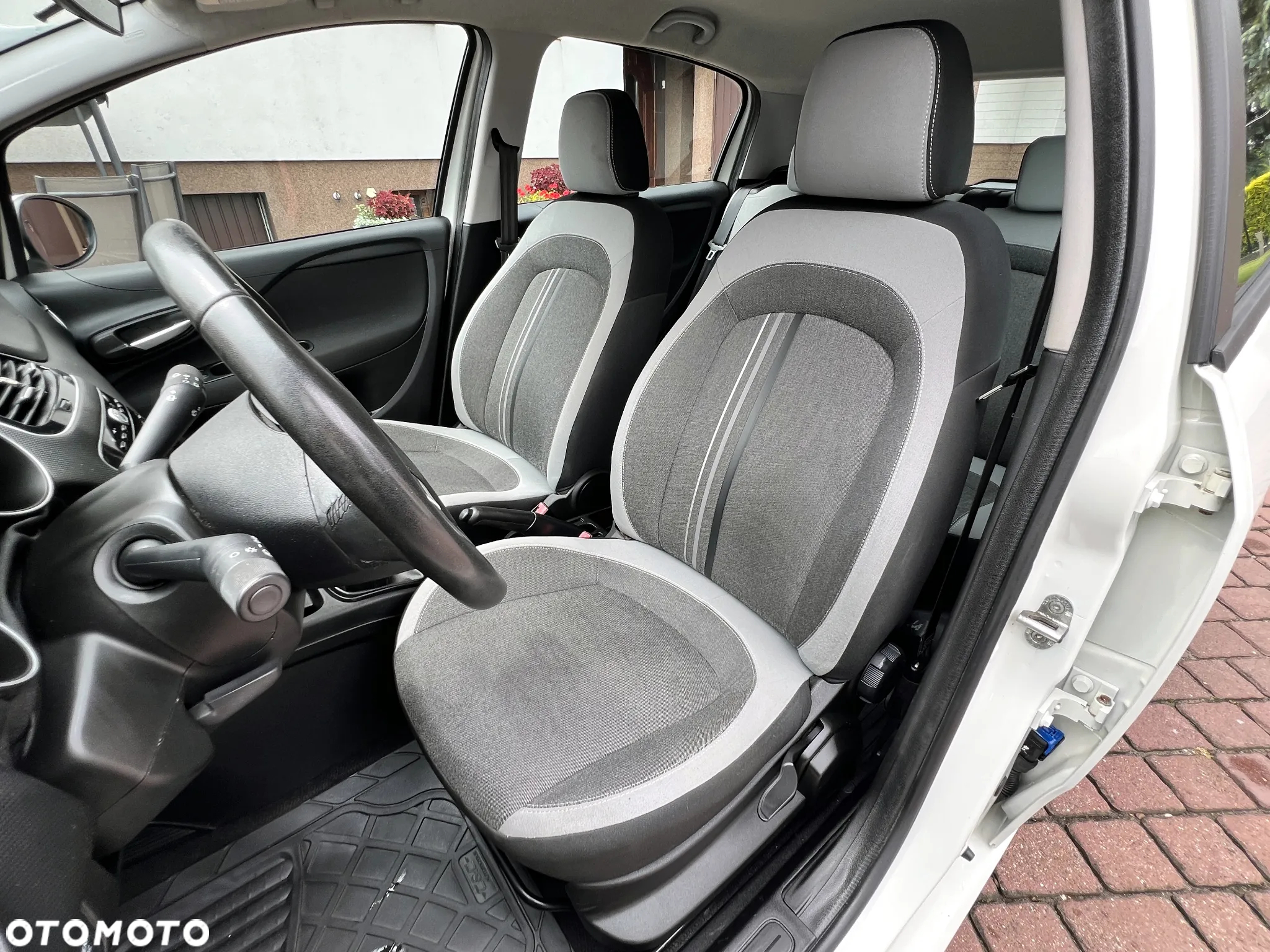 Fiat Punto Evo 1.2 8V Estiva - 23