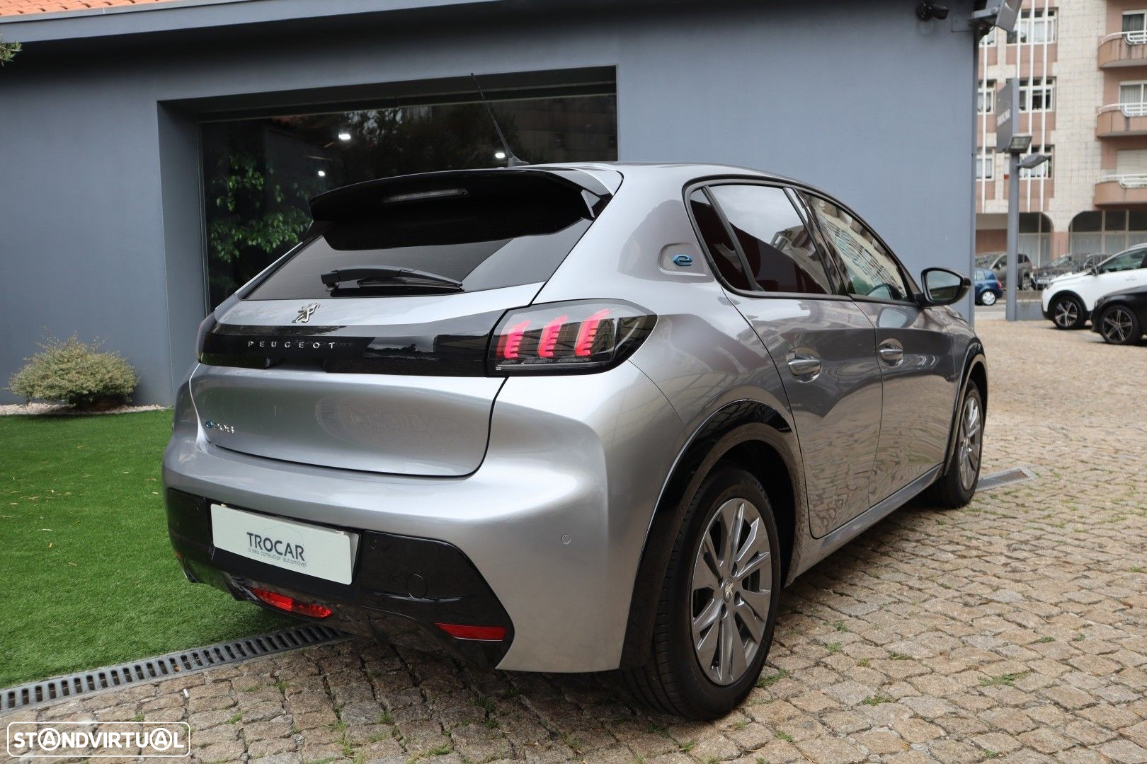 Peugeot e-208 50 kWh Allure Pack - 13