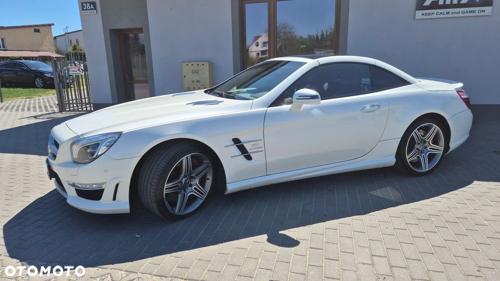 Mercedes-Benz SL 63 AMG - 5